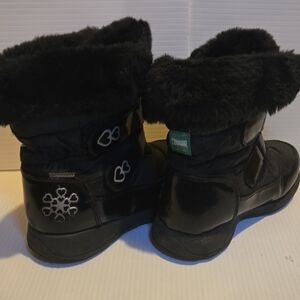 Cougar Black Faux Fur Winter Boots with Snowflake Accent